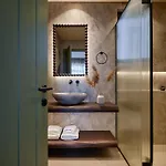 Galithea Villa, Heated Pool & Marathonisi Seaviews, By Thinkvilla Città di Zante