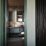 Galithea Villa, Heated Pool & Marathonisi Seaviews, By Thinkvilla Villa *