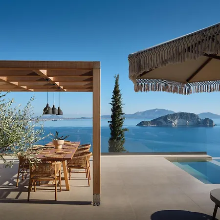 Galithea Villa, Heated Pool & Marathonisi Seaviews, By Thinkvilla Villa