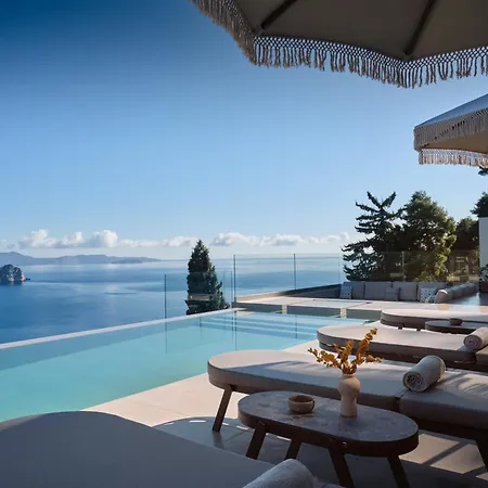 Galithea Villa, Heated Pool & Marathonisi Seaviews, By Thinkvilla *