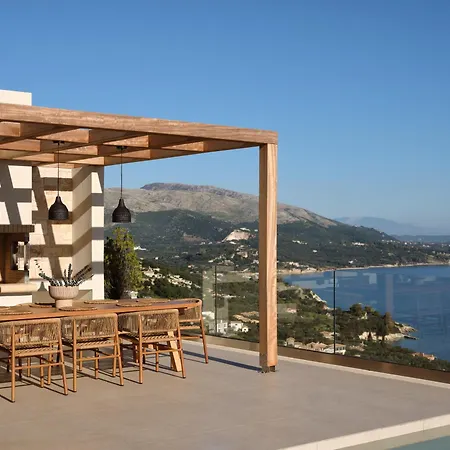 Galithea Villa, Heated Pool & Marathonisi Seaviews, By Thinkvilla Villa *